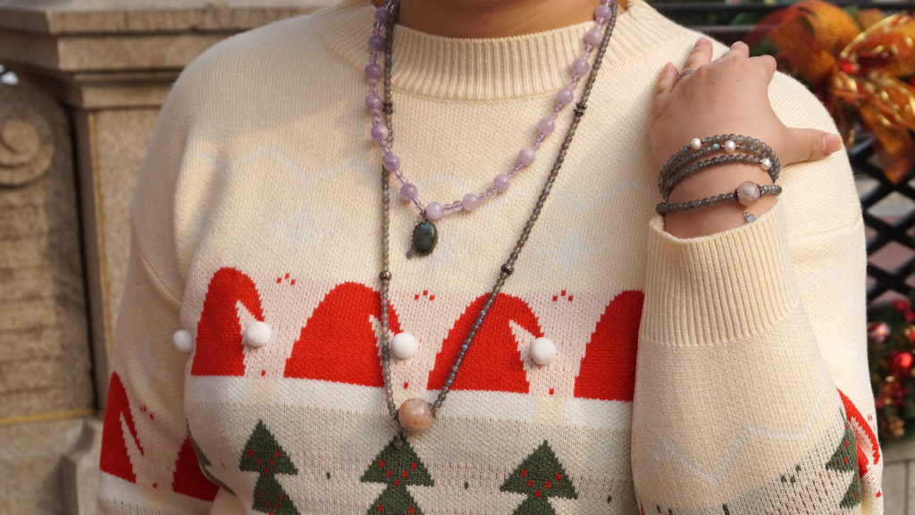 YAN Winter feature out for chrismas jumper and moonstone jewelry